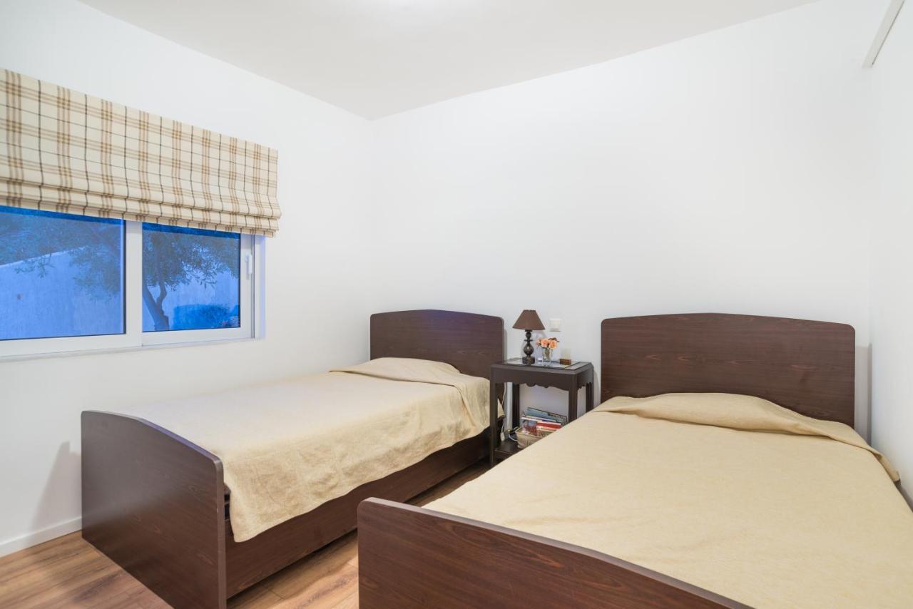 Epipleon Suites Agioi Apostoloi  Exterior photo