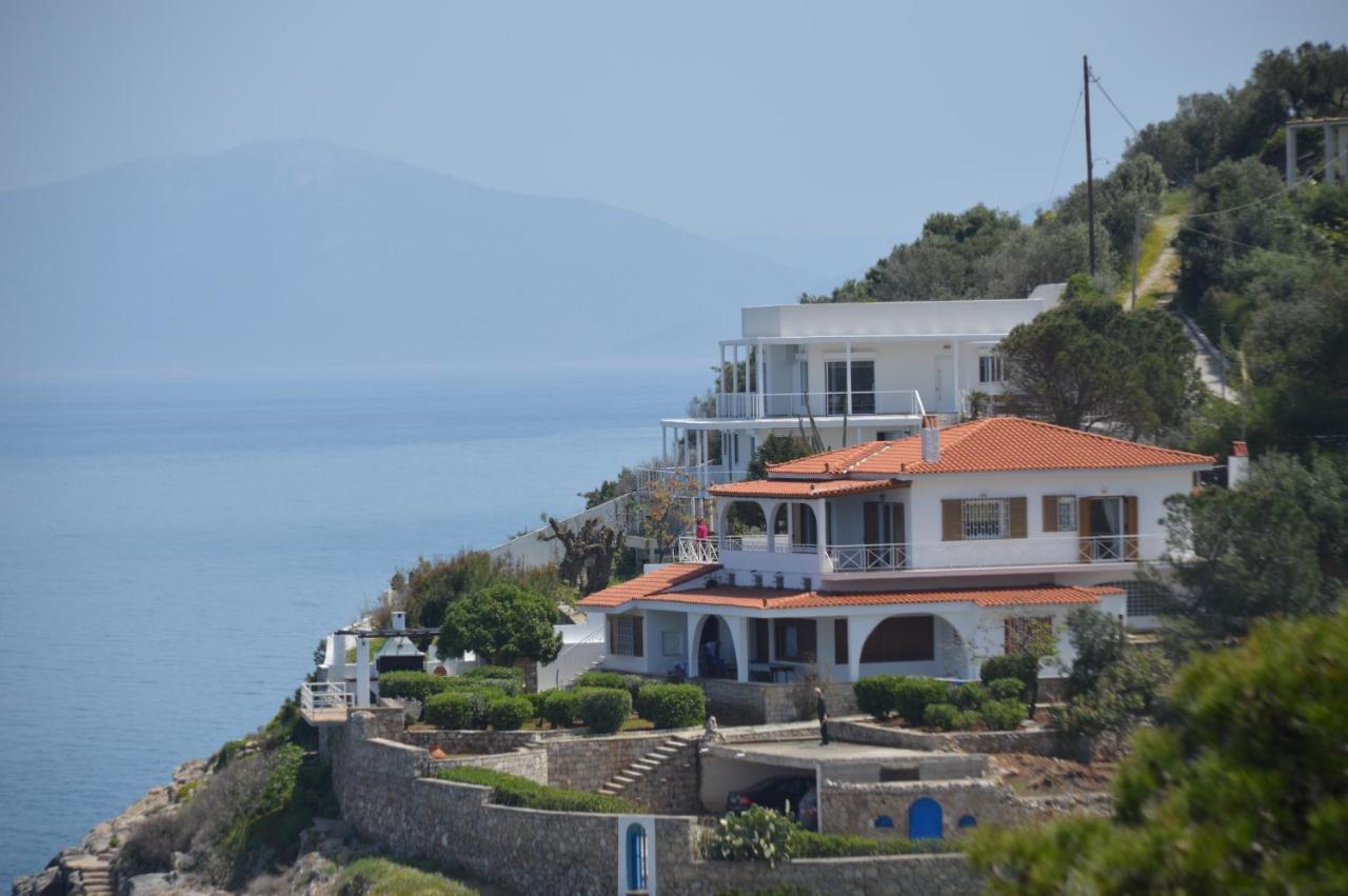 Epipleon Suites Agioi Apostoloi  Exterior photo